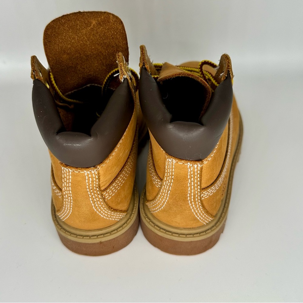 Timberland 6” boot - Picture 3 of 7